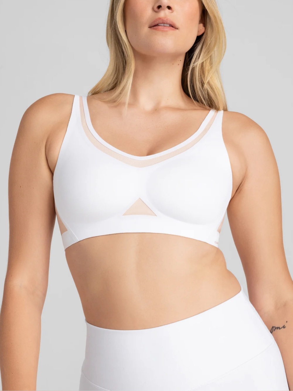 Honeylove CrossFlex Activity Bra 2X White Tan Wireless Padded Back Closure